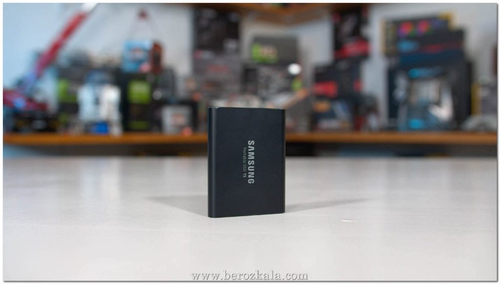 مقایسه اندازه هارد HDD با SSD