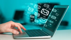 مزایا و معایب بازاریابی ایمیلی